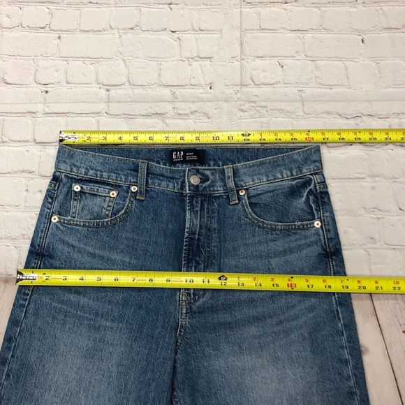 Gap Denim Women Sky High Straight Jeans Size 10 / 30R Cotton Blend Blue M109 -4 - Picture 2 of 13